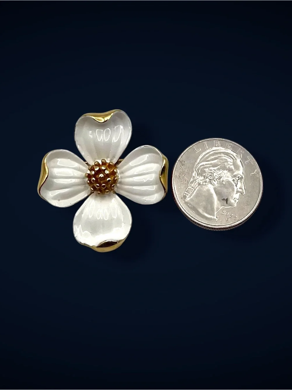 Vintage Crown Trifari White Enamel and Gold Tone Dogwood Flower Brooch Estate Pc